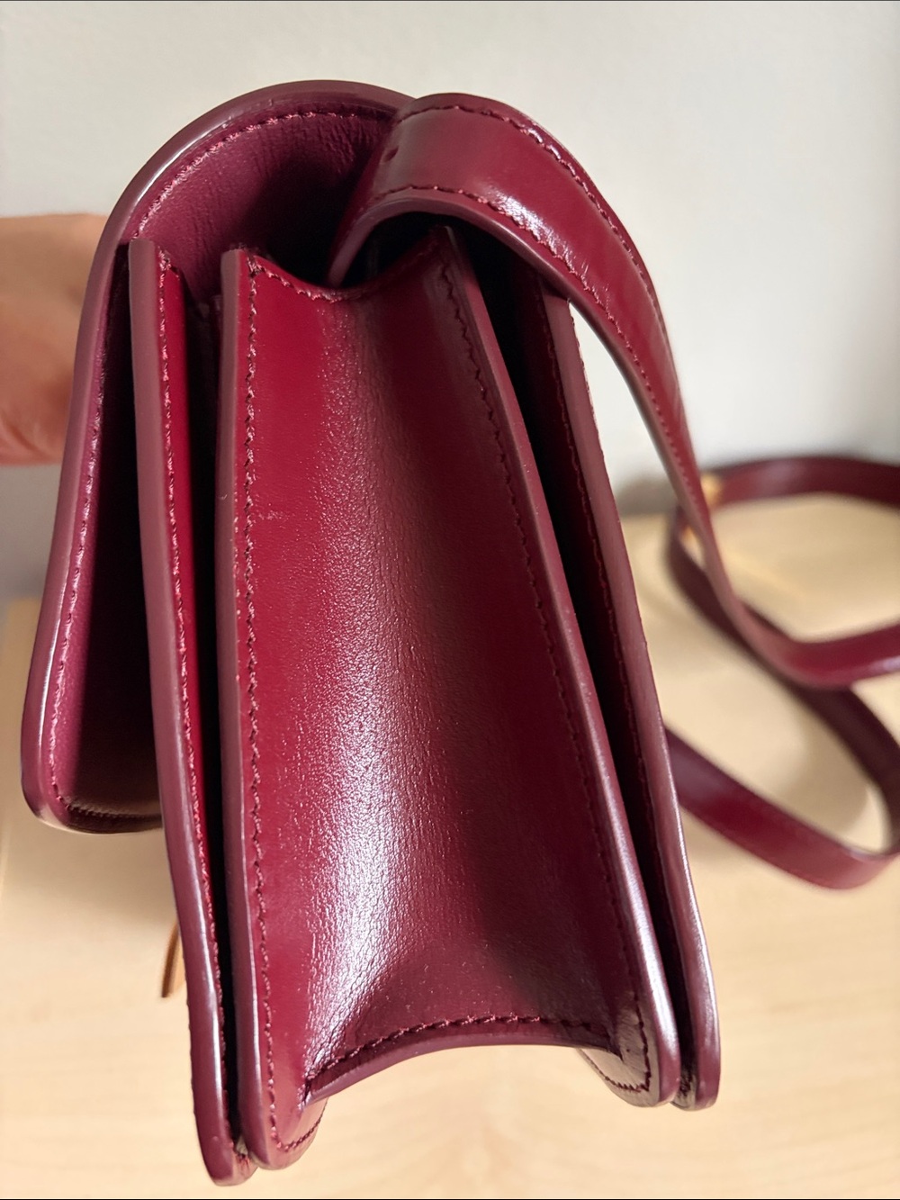 Women's Burgundy Leather Crossbody Bag - Classic Structured Style - Picture 3 of 8